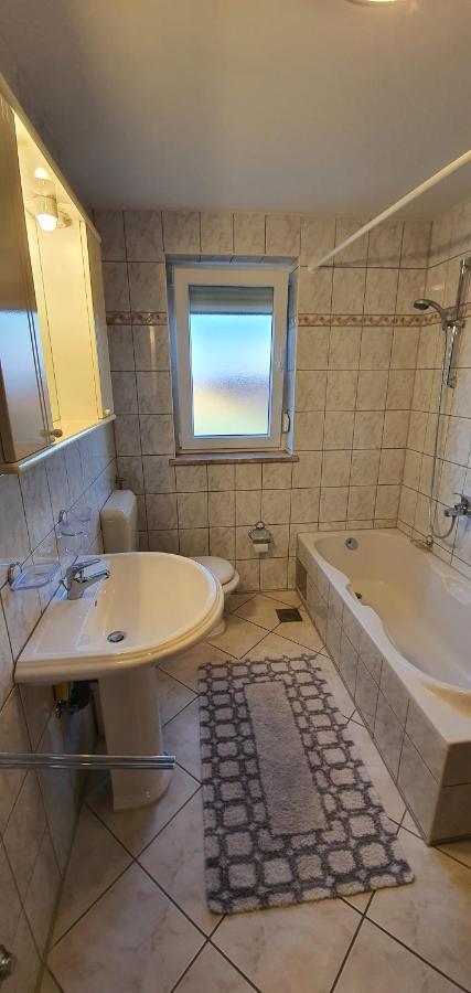 Apartmani Krajnovic ฟาชานา ภายนอก รูปภาพ