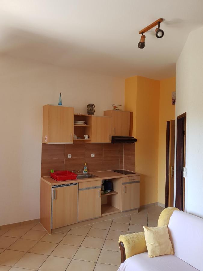 Apartmani Krajnovic ฟาชานา ภายนอก รูปภาพ