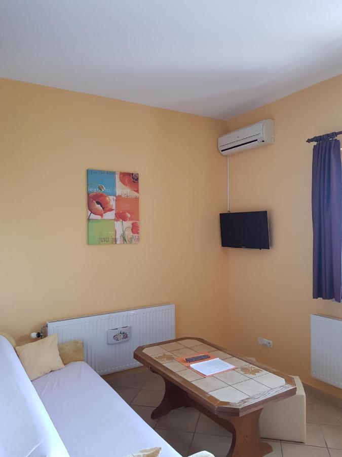 Apartmani Krajnovic ฟาชานา ภายนอก รูปภาพ