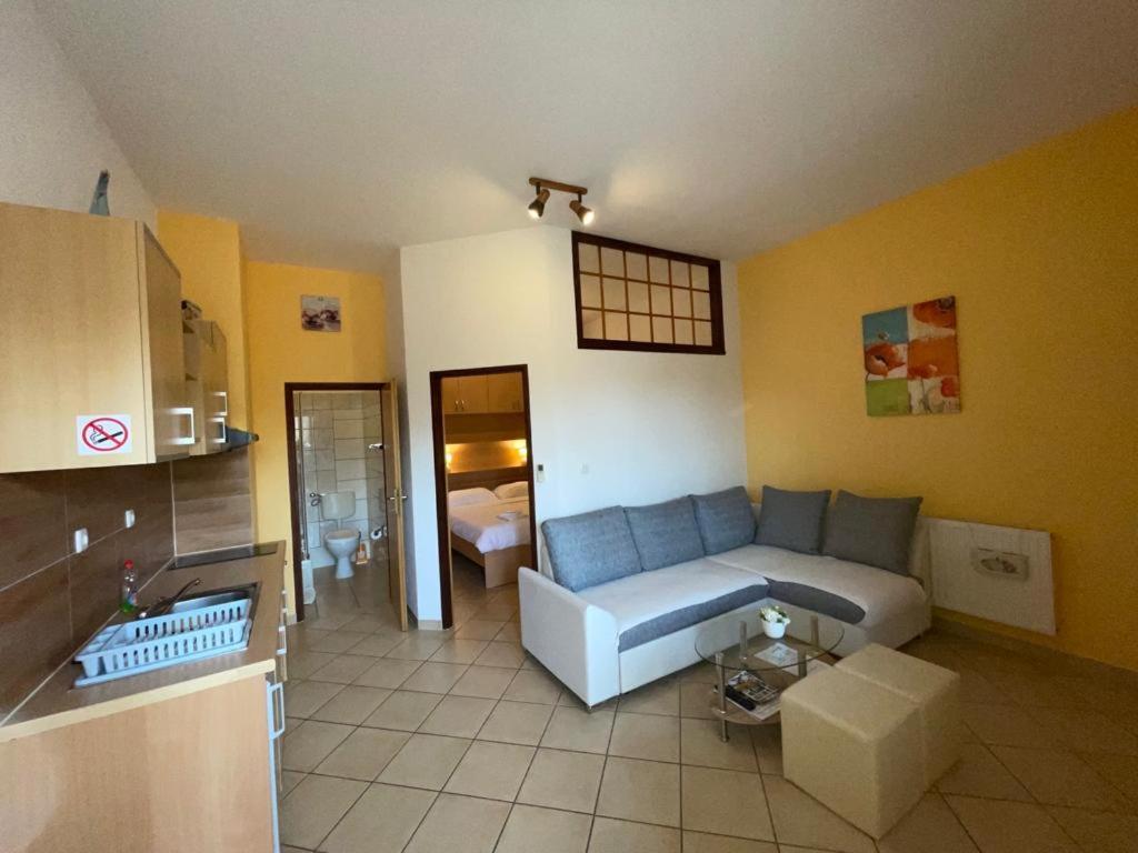 Apartmani Krajnovic ฟาชานา ภายนอก รูปภาพ